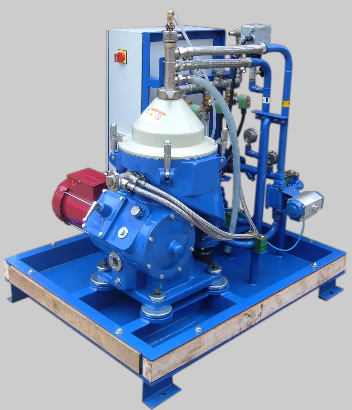 Alfa Laval MAPX 204 centrifuge skid, supplied by Dolphin as the DMPX-010 system