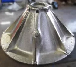 Disc centrifuge distributing cone - fluid distribution component