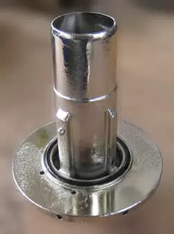 Disc centrifuge paring disc - static centripetal pump inside bowl