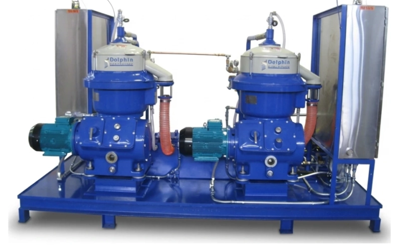Industrial waste oil self-cleaning disc stack centrifuge systems